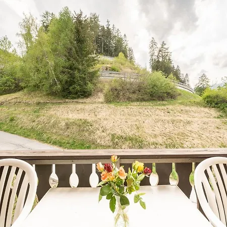 6304 Preislich Attraktives Mit Suedbalkon Am Wanderweg *