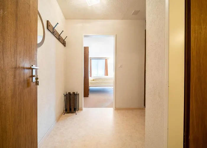 6304 Preislich Attraktives Mit Suedbalkon Am Wanderweg Apartment *